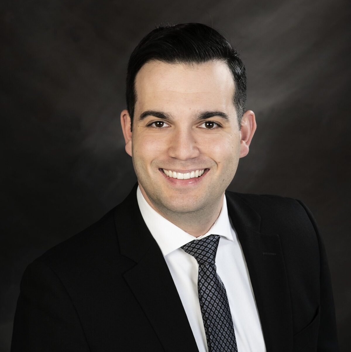 Oliver Bellomi - Red Deer Lawyer at Woodbine Legal Services
